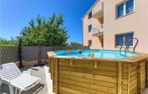 Amazing apartment in Kastel Novi w/ Outdoor swimming pool and 2 Bedrooms
